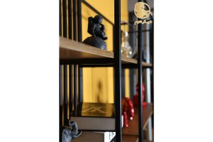 ویترین فلزی مدرن با طبقات چوبی VCF 290