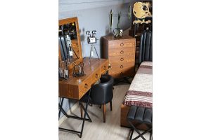 HigerHome.com - سرویس خواب چوبی دو نفره مدرن پینو